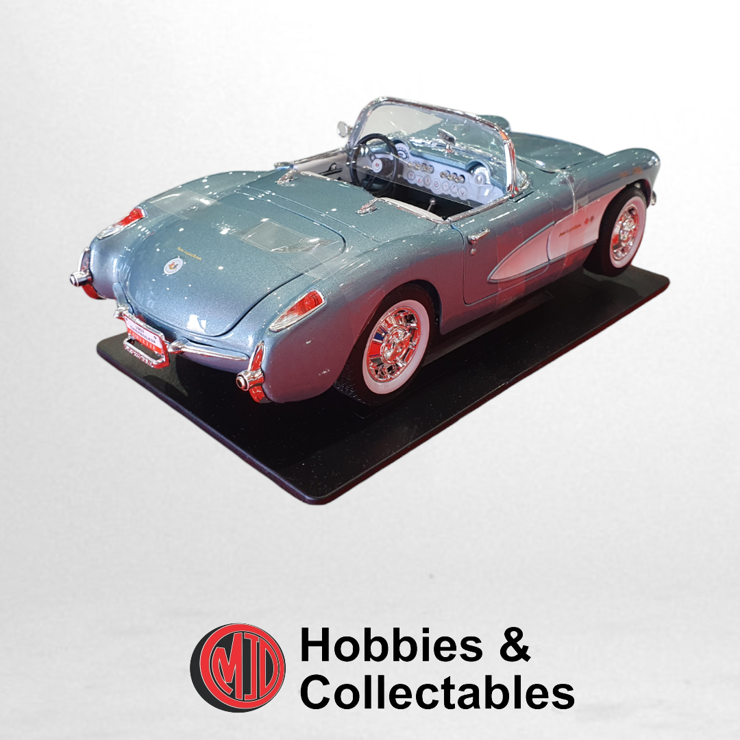 CHEVROLET CORVETTE 1957 #B068 - Silver