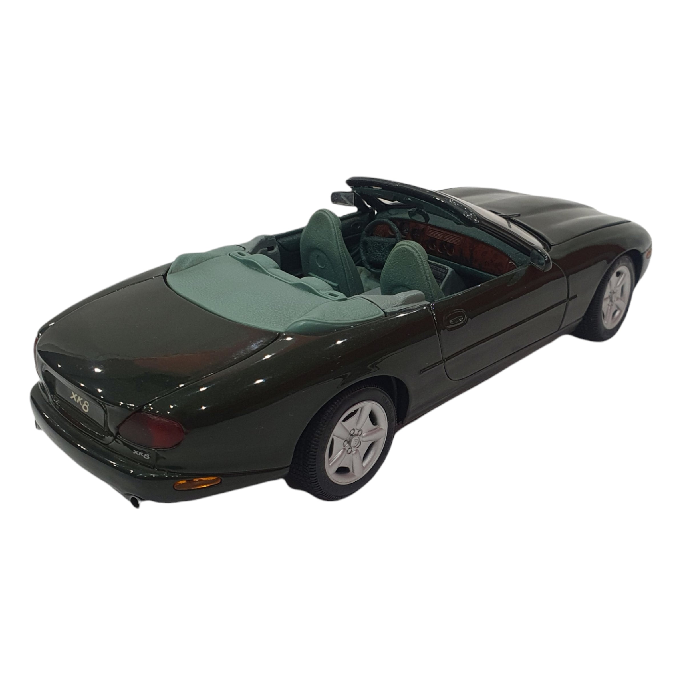 JAGUAR XK8 1996 #B3010