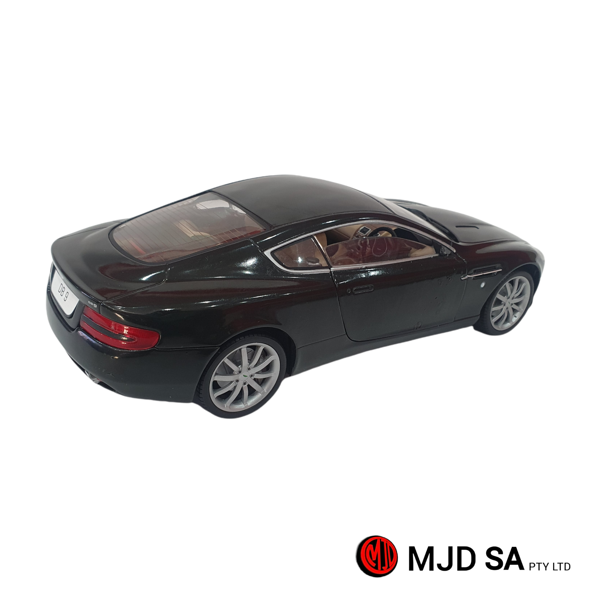 ASTON MARTIN DB9 #U001