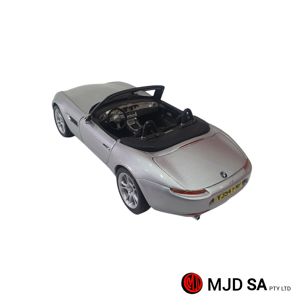 BMW Z8 #U032